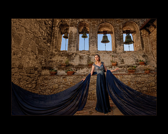 Ana Montgomery Photography [Irvine, Ca], Portrait and Wedding Photographer