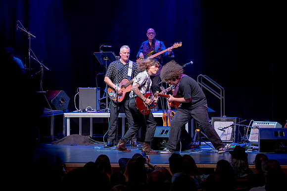 Concerts: Ana Montgomery Photography (CTR & Mike Garson - Luke Spiller - Joe Sumner - Candi Stanton