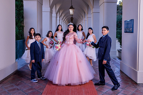 Ana Montgomery Photography [Irvine, CA], Quinceañeras, Portrait & Wedding Photographer