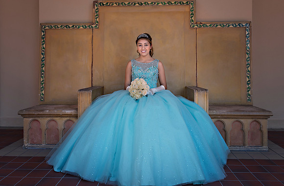 Ana Montgomery Photography [Irvine, CA], Quinceañeras, Portrait & Wedding Photographer