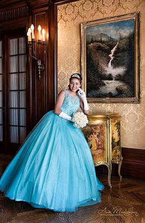 Ana Montgomery Photography [Irvine, CA], Quinceañeras, Portrait & Wedding Photographer