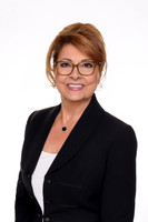 Ana Montgomery Photography [Irvine, CA] Headshots & Branding Photographer